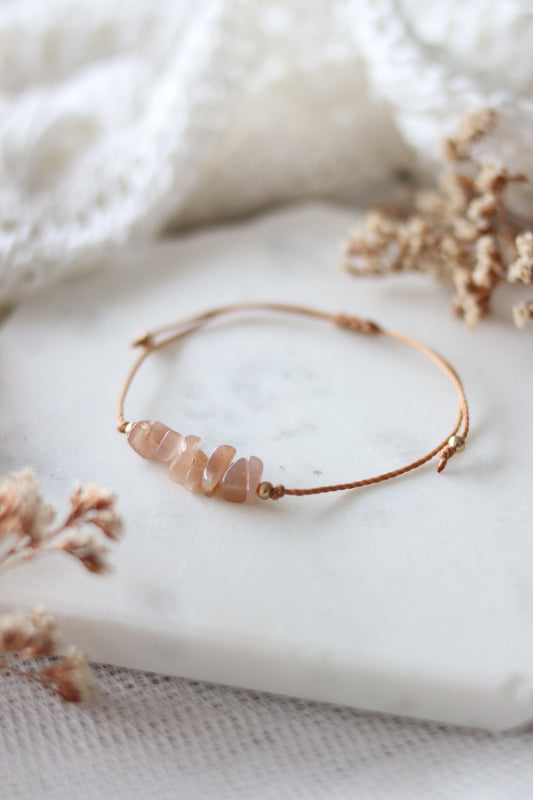 Bracelet Réglable en Pierre de Soleil