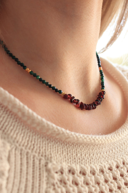 Collier "Équilibre Précieux"